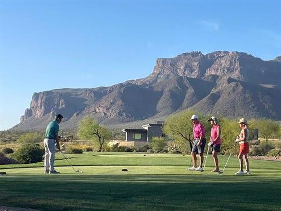 superstition-mountain-golf-group