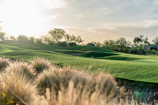 golf-course-in-arizona